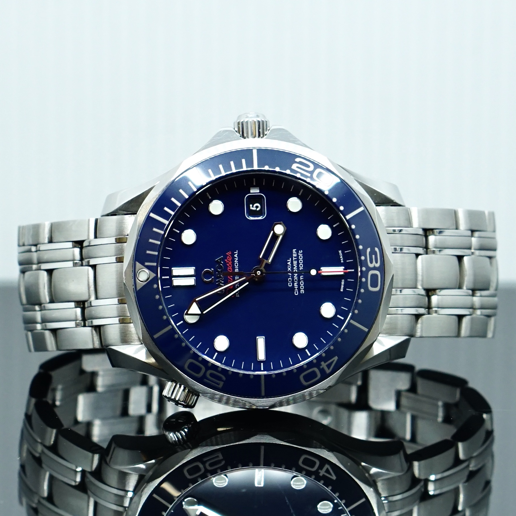 Omega Seamaster Diver 300m Blue Dial – 2018 | Barnebys